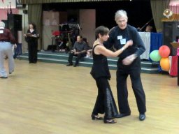 mike_fling_052612_0036